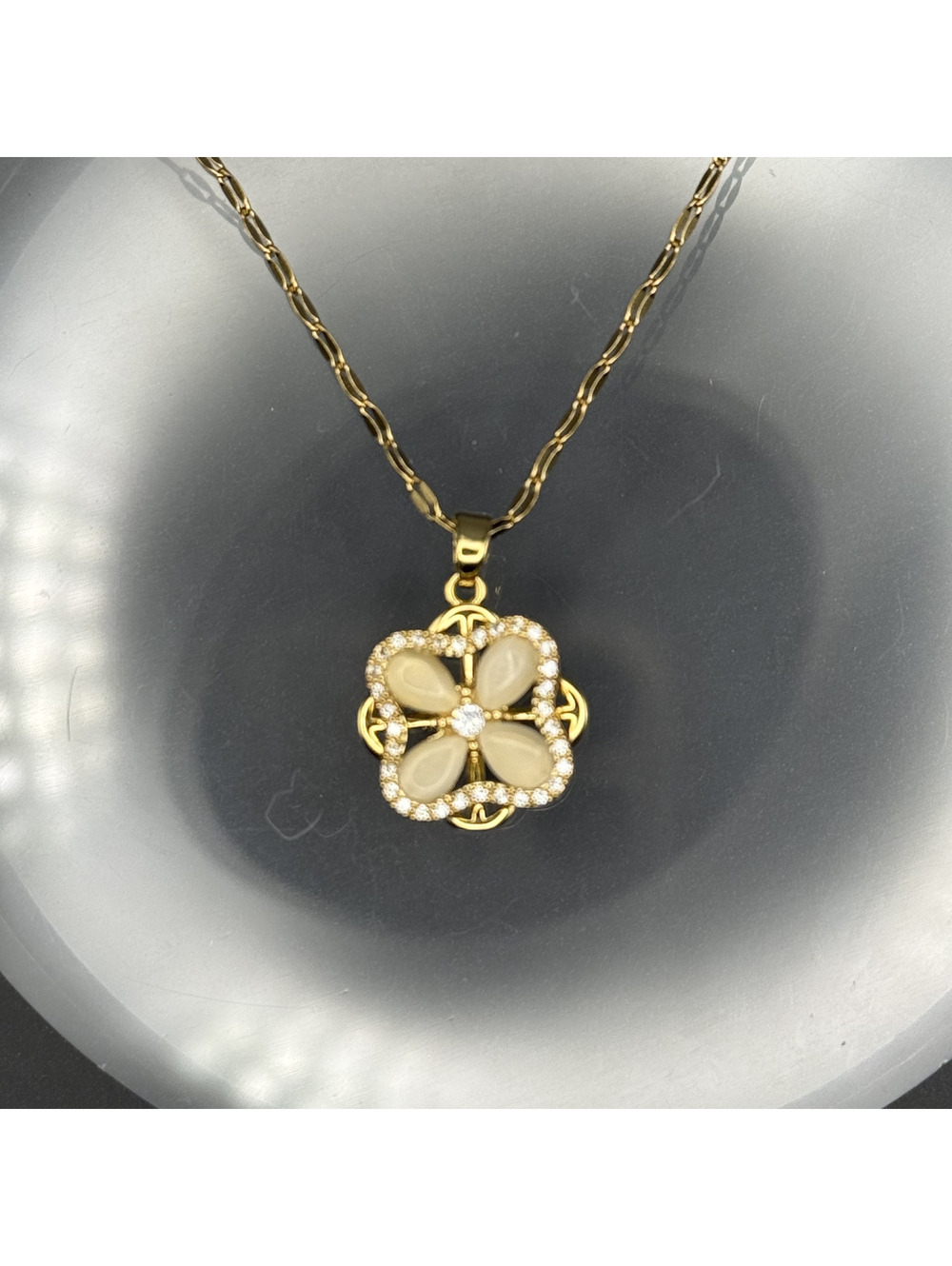 candy+clover gold milky pave clover spinner gold tone pendant w/ free chain